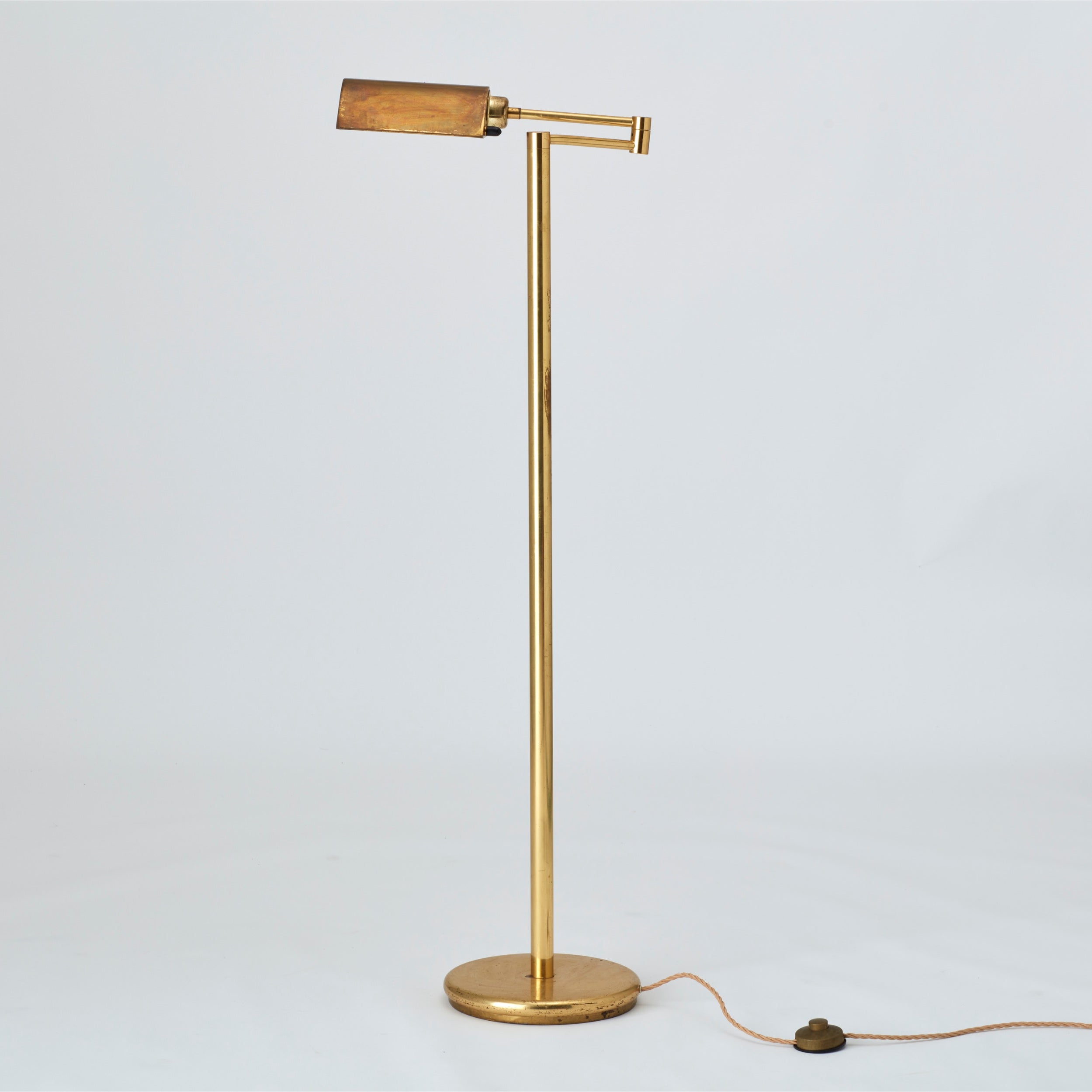 Vintage Solid Chunky Brass Adjustable Arm Floor Lamp With Tarnished Ba AU