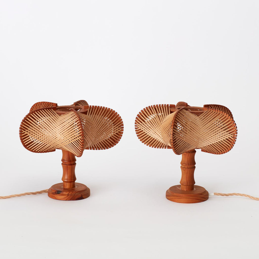 PAIR OF VINTAGE WOODEN WOVEN TABLE LAMPS