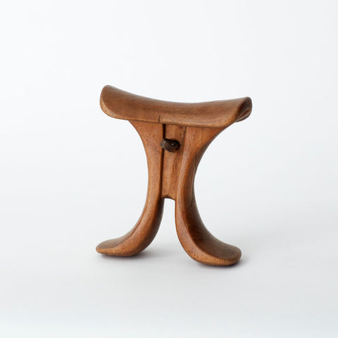 VINTAGE EX TERRENCE PETHICA COLLECTION WOODEN AFRICAN HEADREST