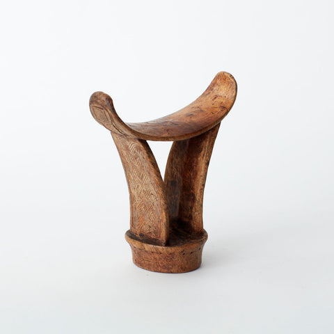 VINTAGE EX TERRENCE PETHICA COLLECTION WOODEN AFRICAN HEADREST